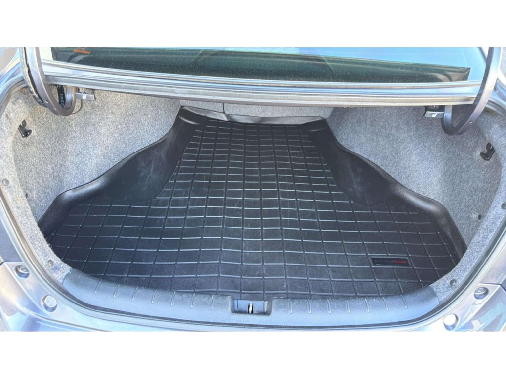 Photo 31 of this HONDA ACCORD