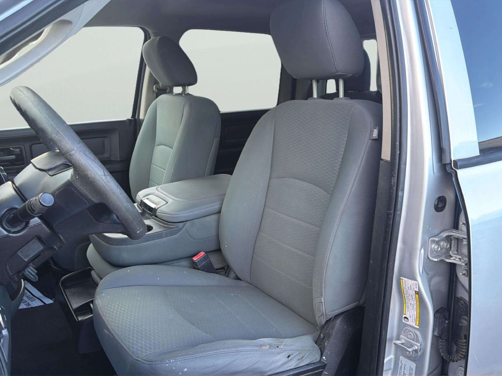 Photo 11 of this RAM 1500