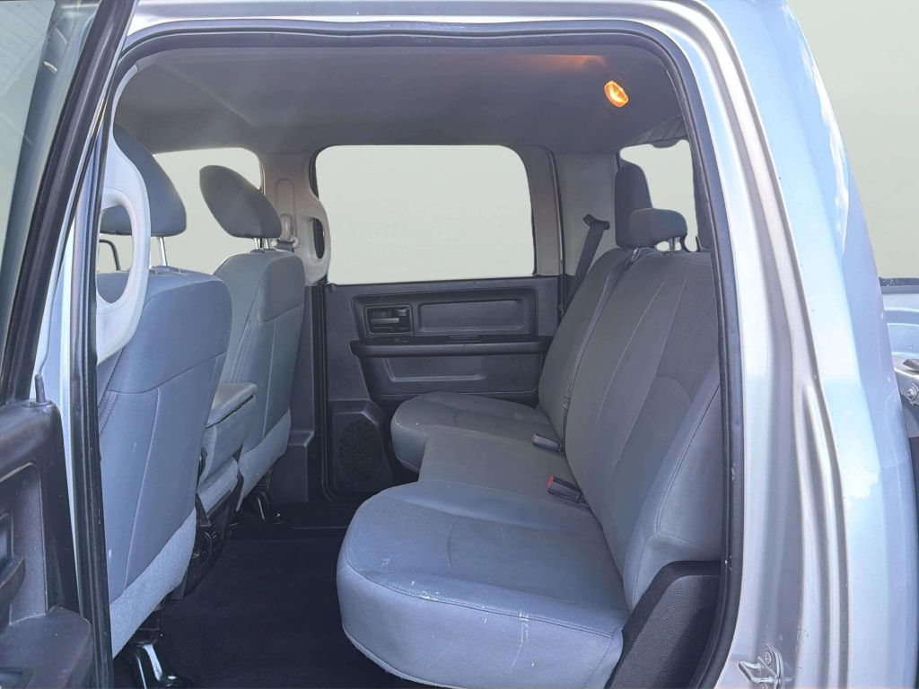 Photo 14 of this RAM 1500