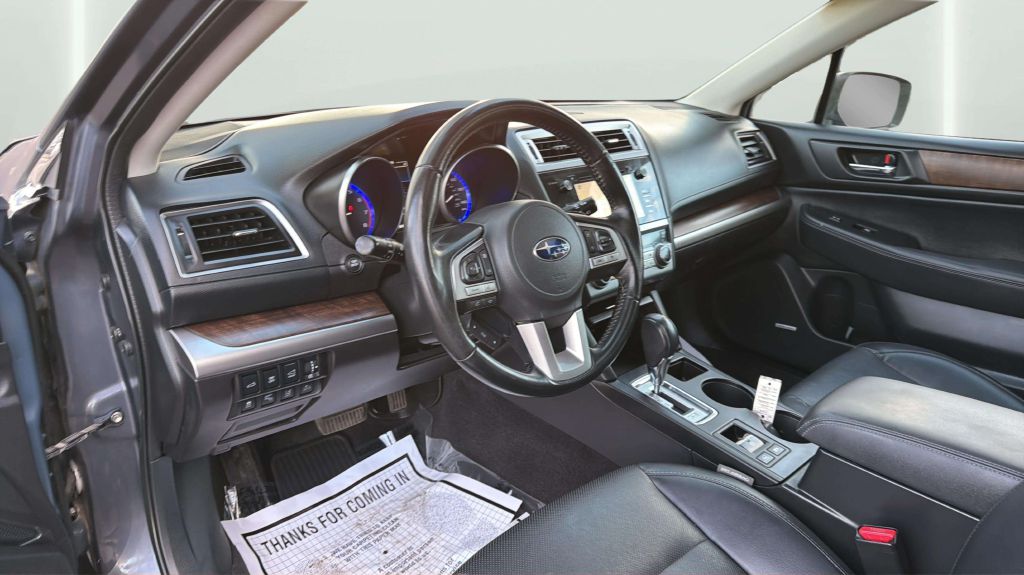Photo 17 of this SUBARU OUTBACK