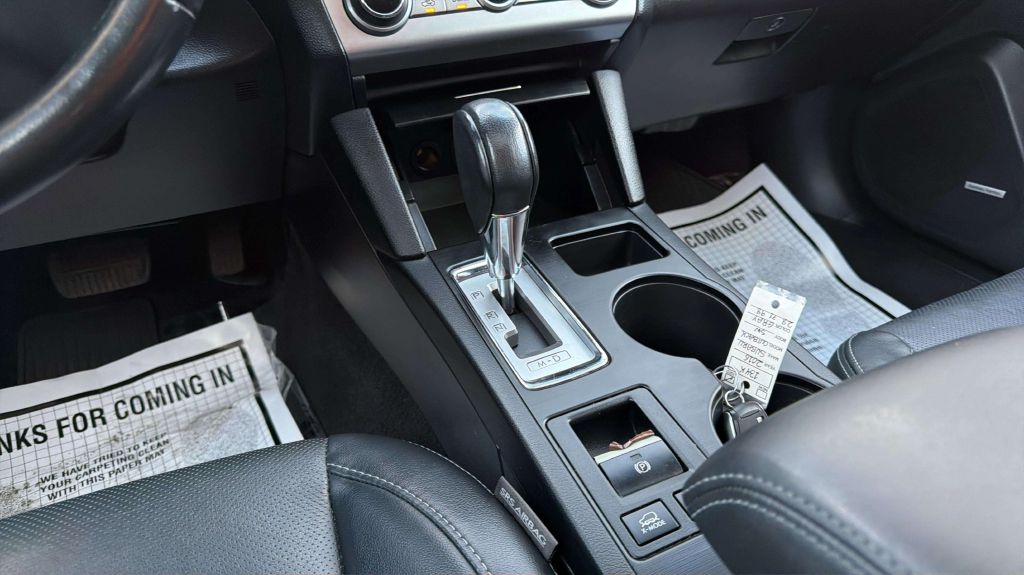 Photo 25 of this SUBARU OUTBACK