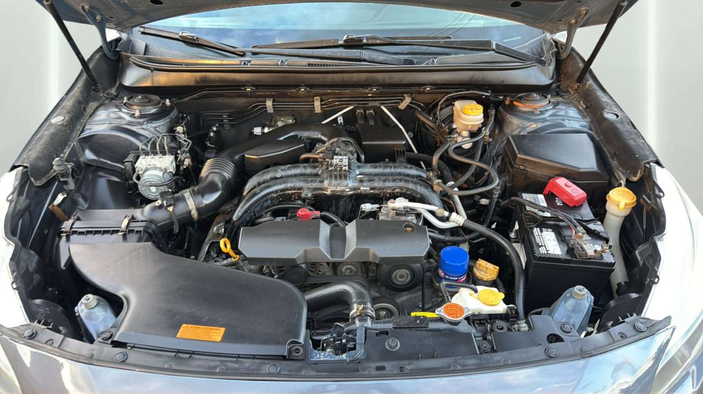 Photo 35 of this SUBARU OUTBACK