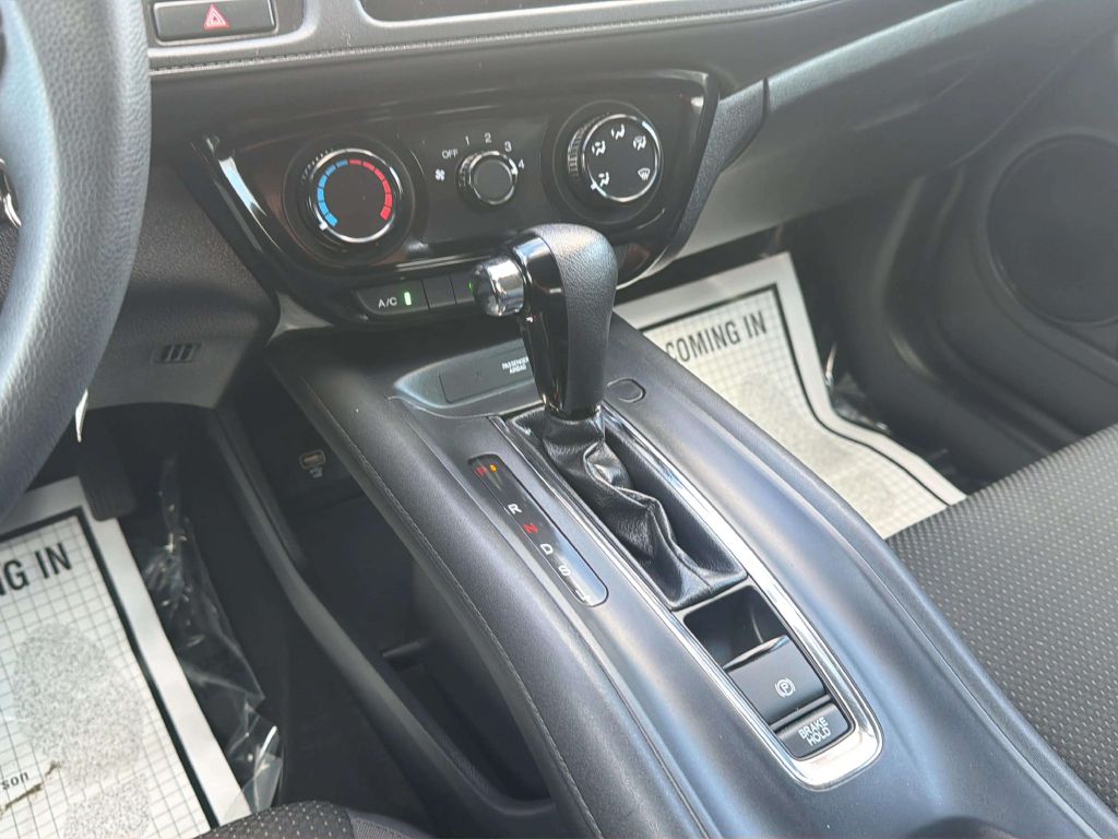 Photo 19 of this HONDA HR-V