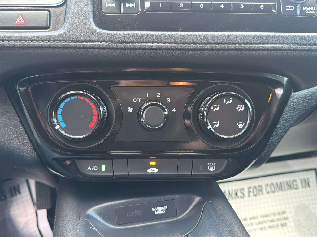 Photo 24 of this HONDA HR-V