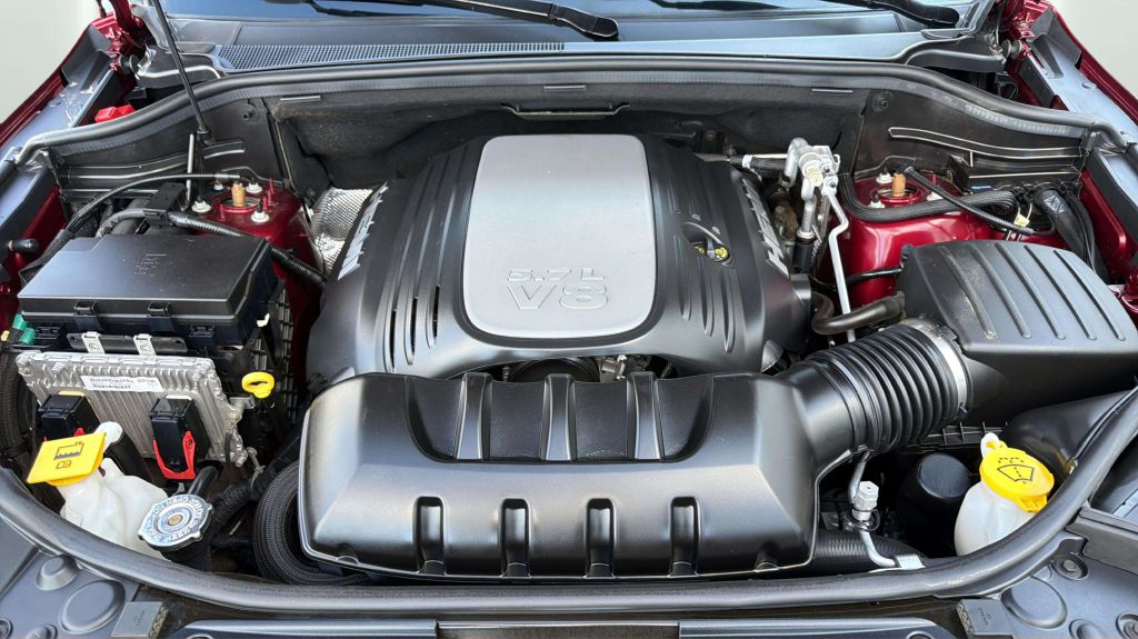 Photo 34 of this JEEP GRAND CHEROKEE