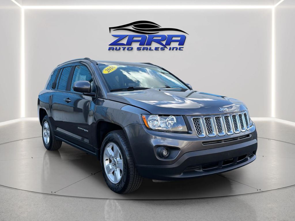 Photo 9 of this JEEP COMPASS