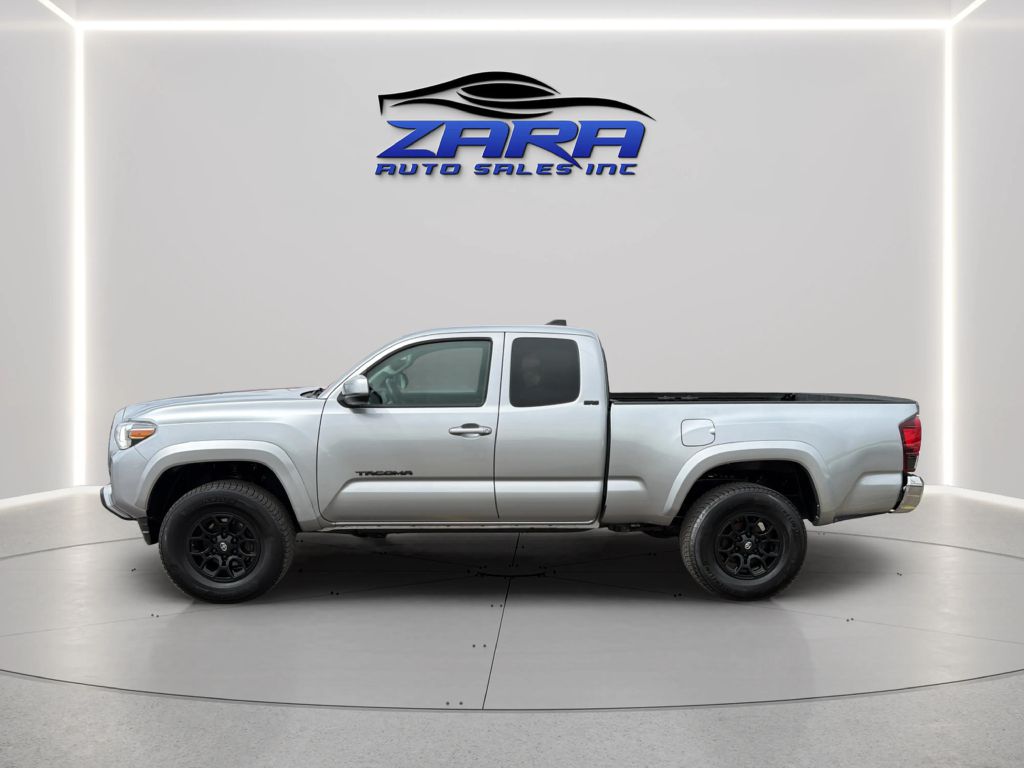 Photo 4 of this TOYOTA TACOMA