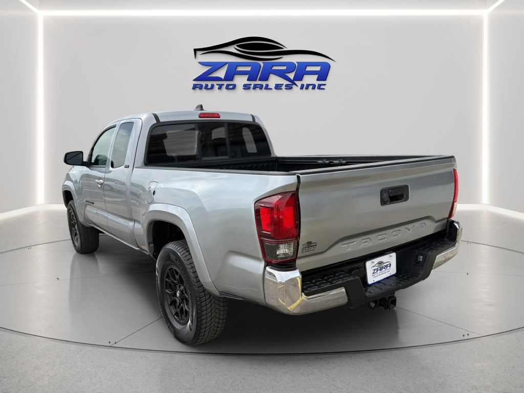 Photo 5 of this TOYOTA TACOMA