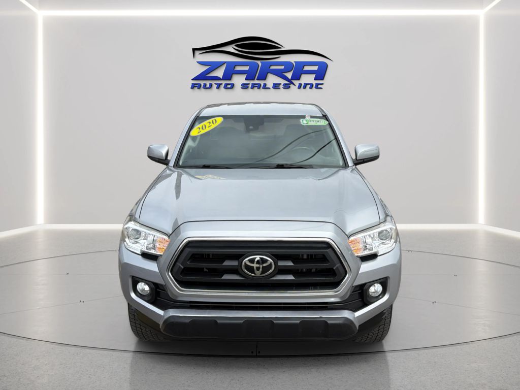 Photo 10 of this TOYOTA TACOMA