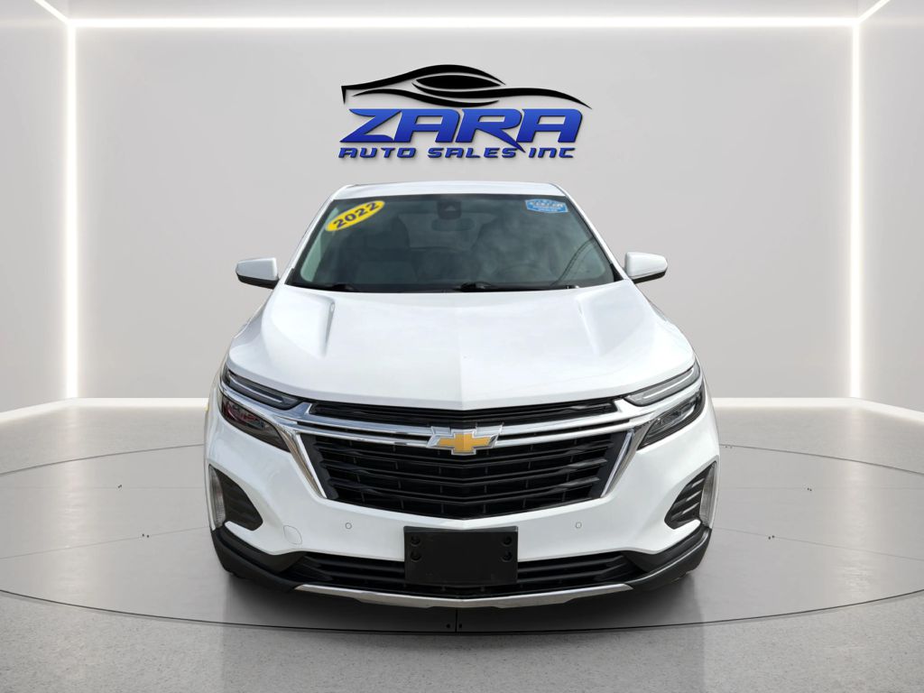 Photo 2 of this CHEVROLET EQUINOX