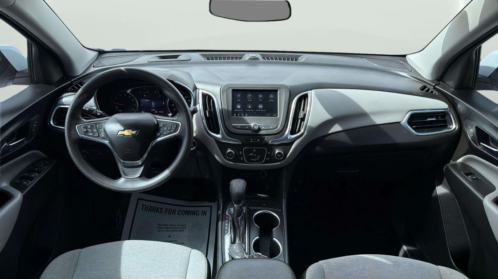 Photo 20 of this CHEVROLET EQUINOX