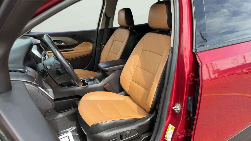 Photo 12 of this GMC TERRAIN
