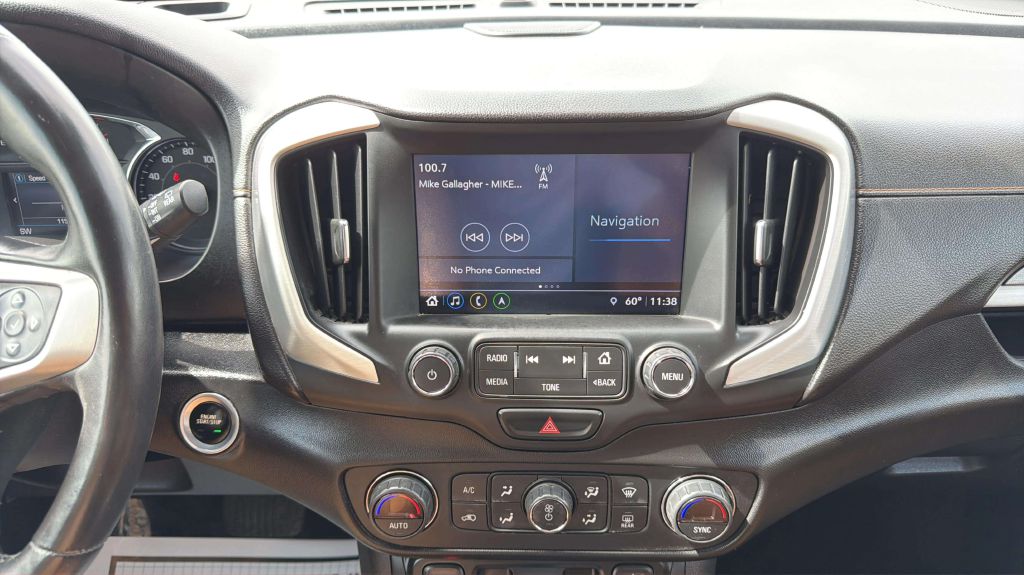 Photo 21 of this GMC TERRAIN
