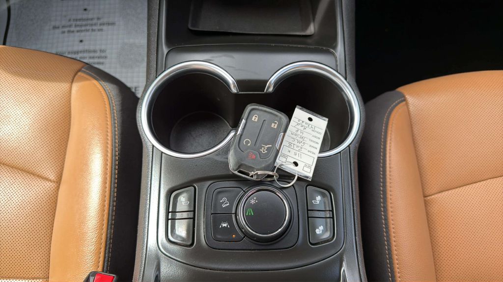 Photo 22 of this GMC TERRAIN