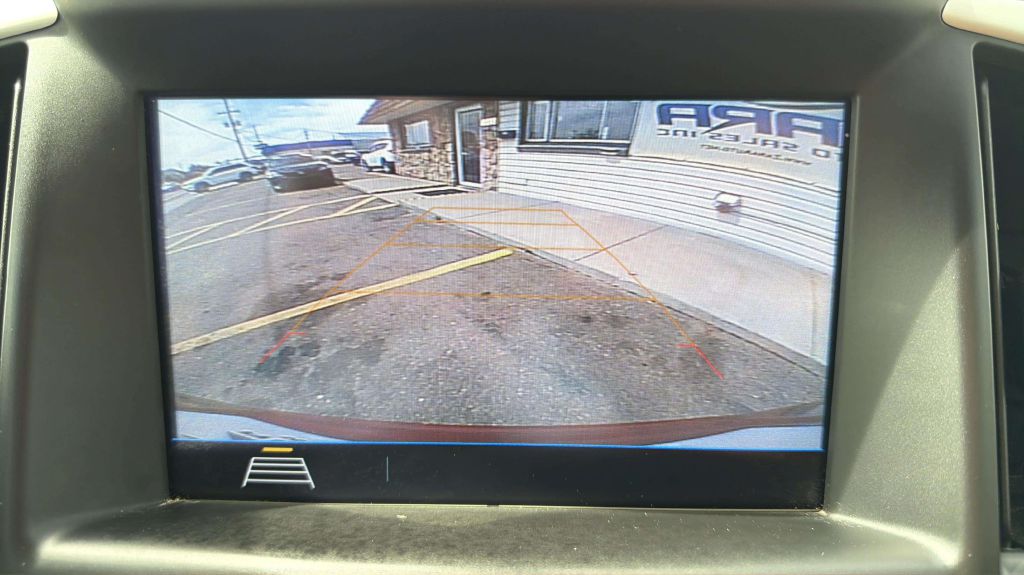 Photo 27 of this GMC TERRAIN