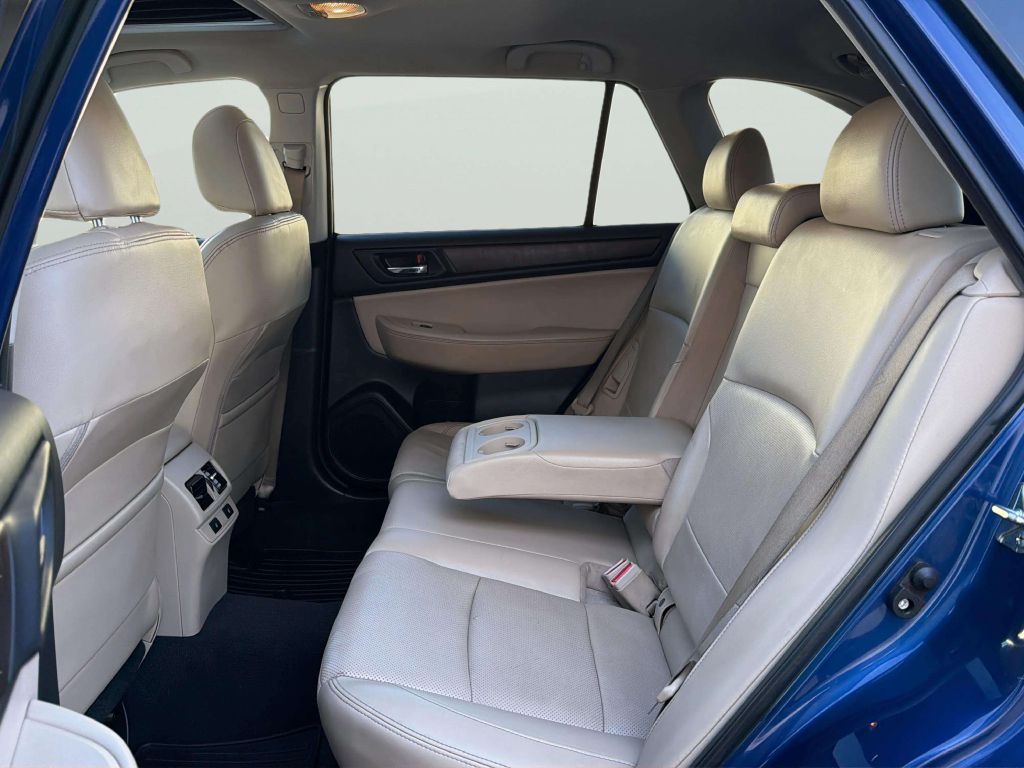 Photo 17 of this SUBARU OUTBACK