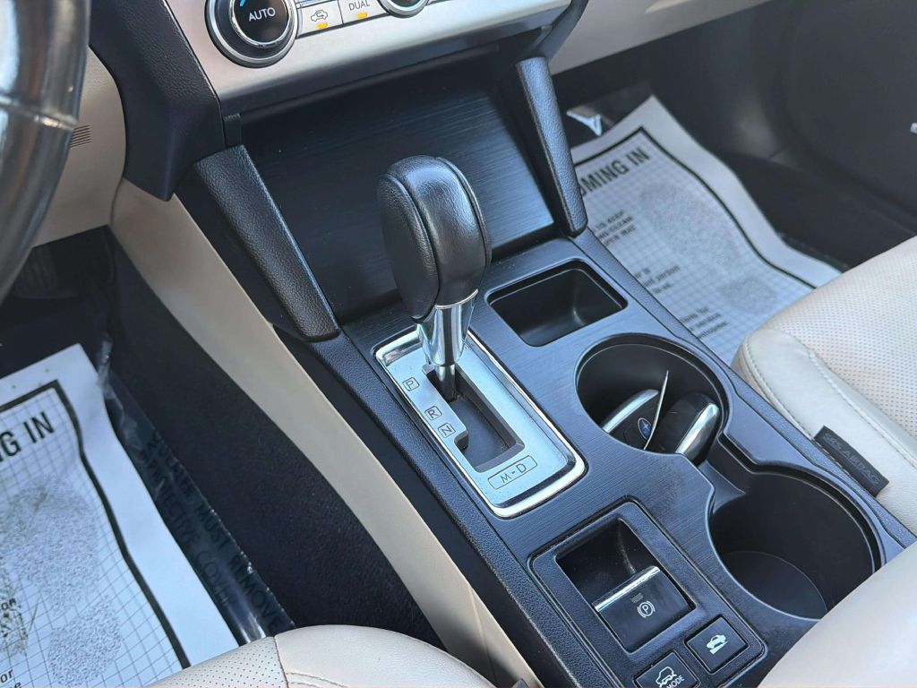 Photo 21 of this SUBARU OUTBACK