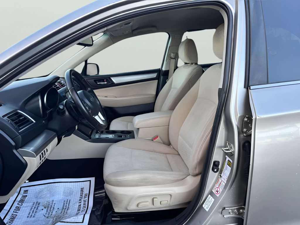 Photo 12 of this SUBARU OUTBACK