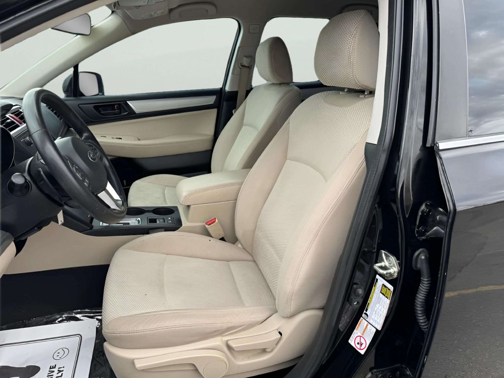 Photo 12 of this SUBARU OUTBACK