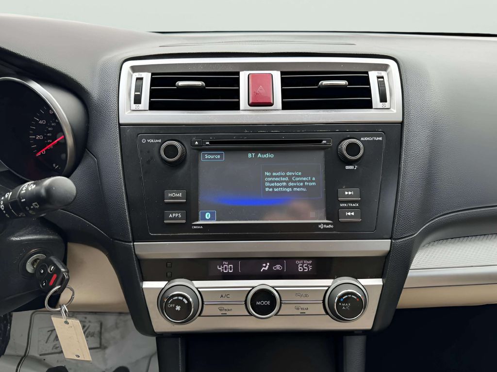 Photo 17 of this SUBARU OUTBACK