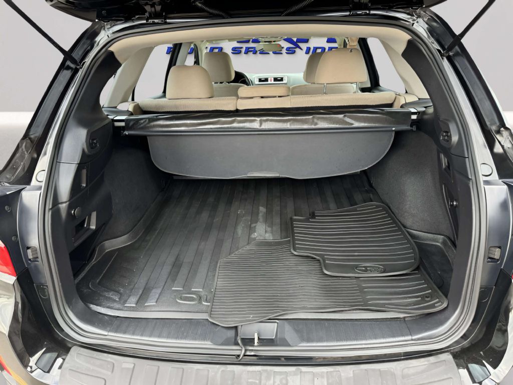 Photo 23 of this SUBARU OUTBACK