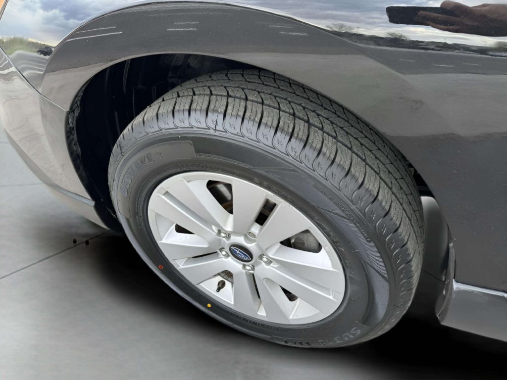 Photo 25 of this SUBARU OUTBACK