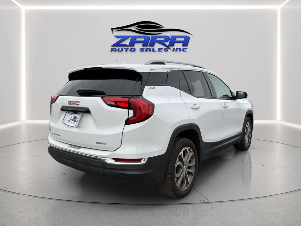 Photo 7 of this GMC TERRAIN
