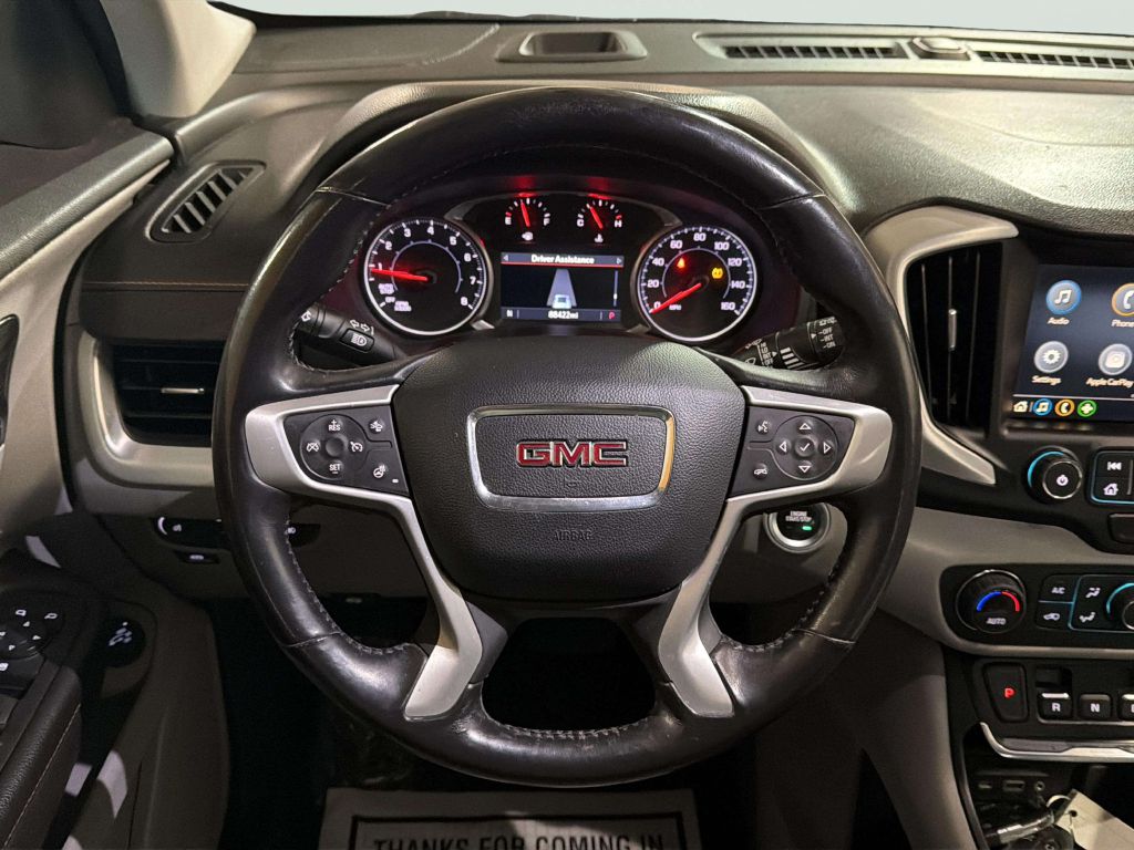 Photo 21 of this GMC TERRAIN