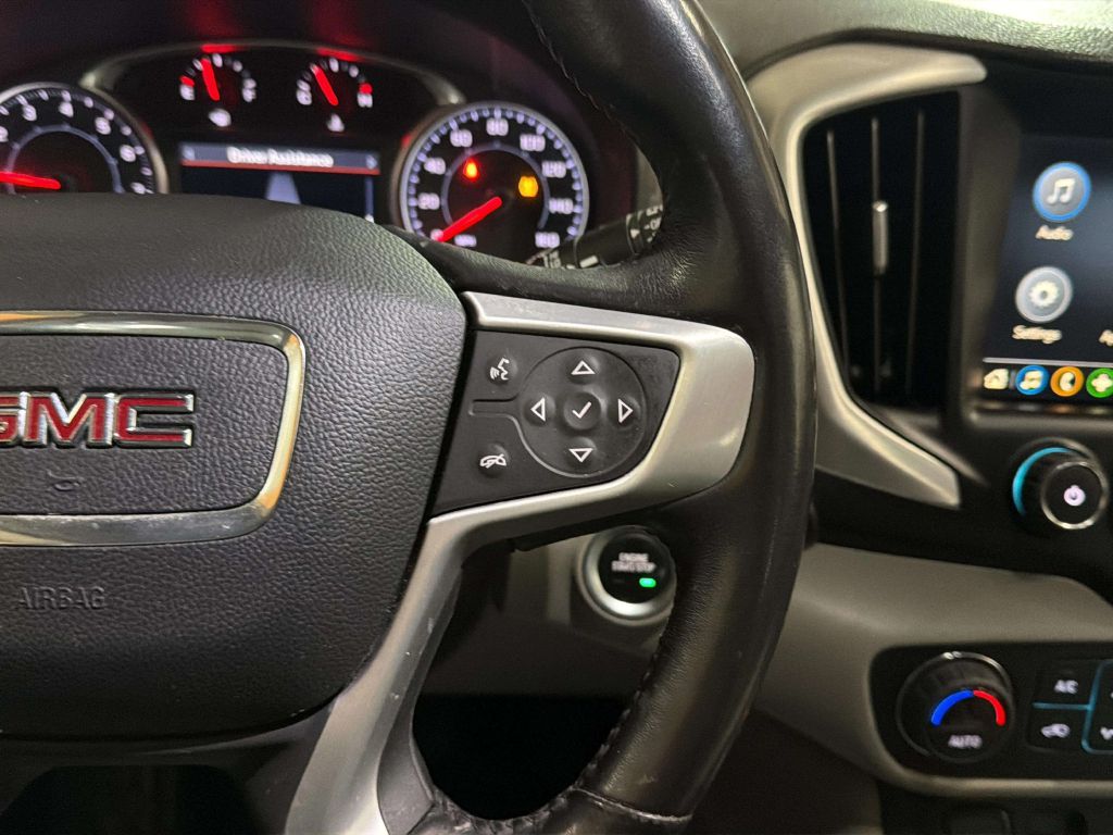 Photo 22 of this GMC TERRAIN