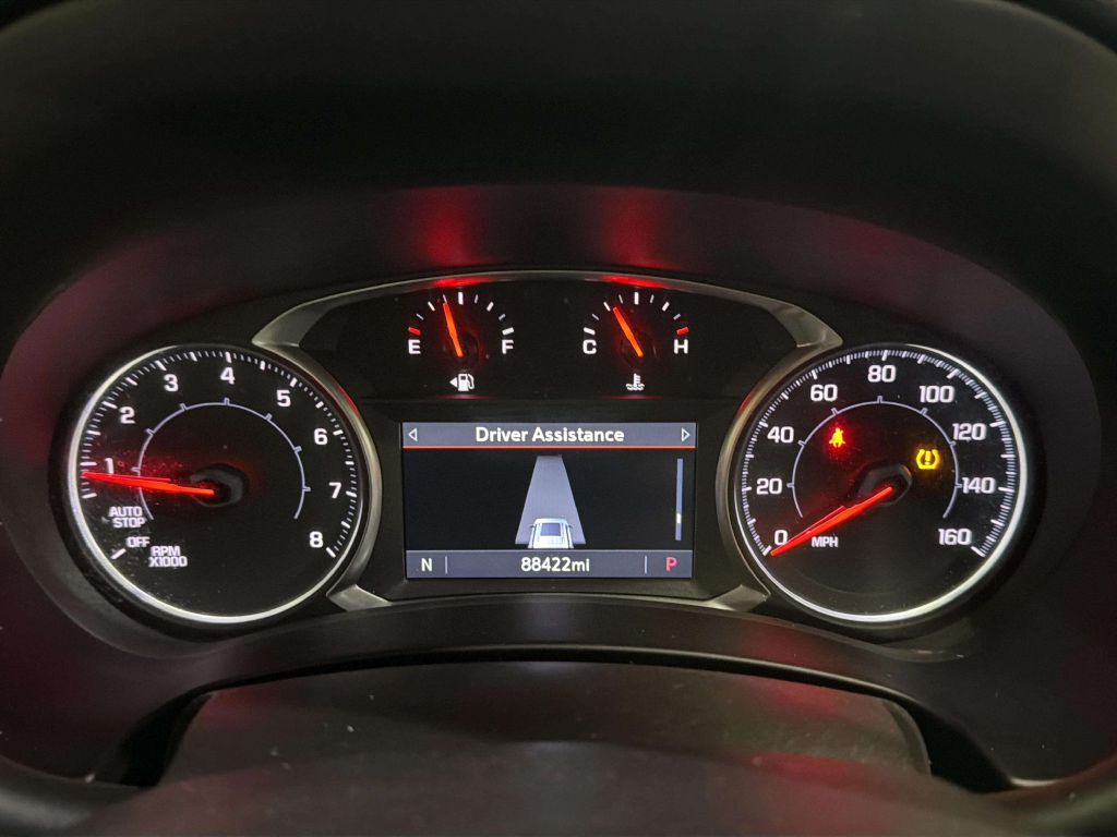 Photo 24 of this GMC TERRAIN
