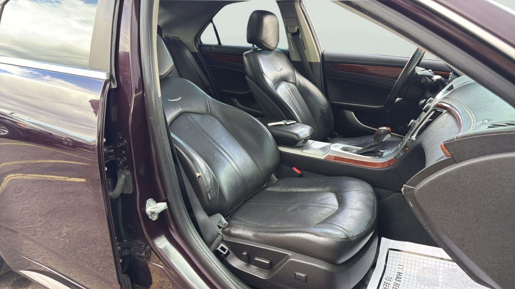 Photo 14 of this CADILLAC CTS