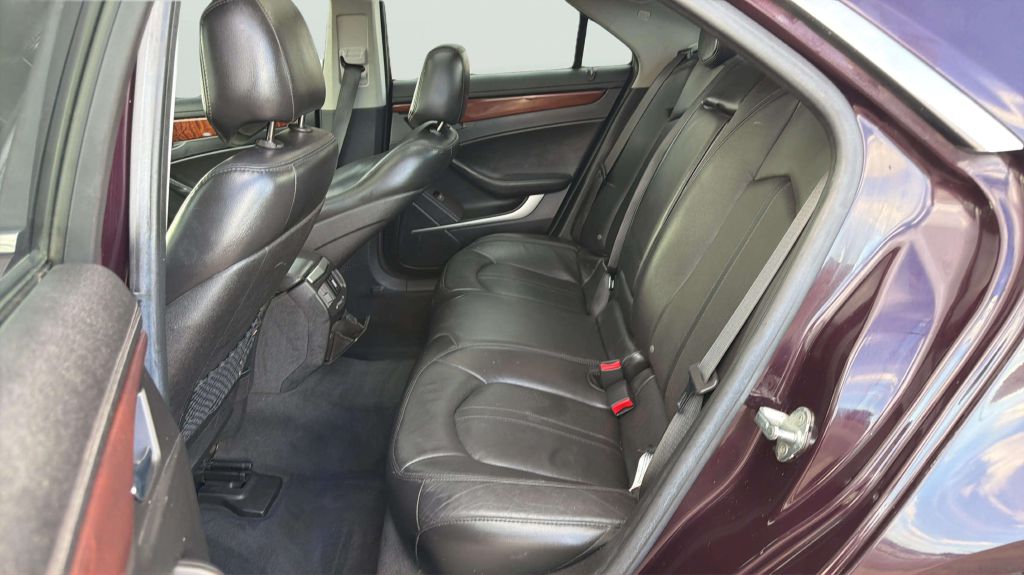 Photo 20 of this CADILLAC CTS
