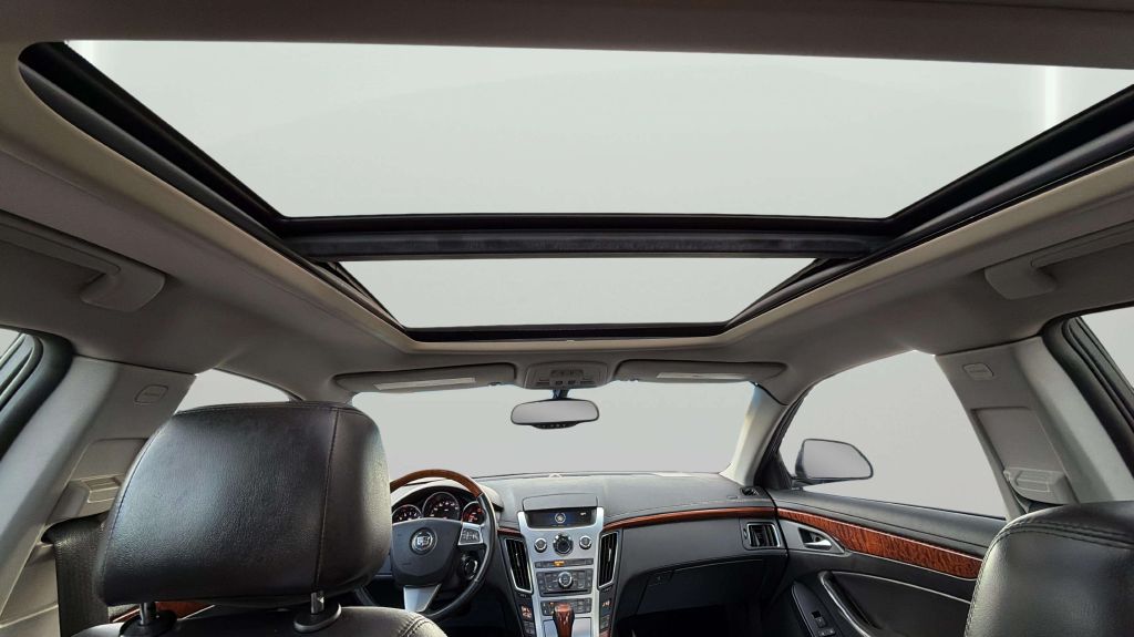 Photo 22 of this CADILLAC CTS
