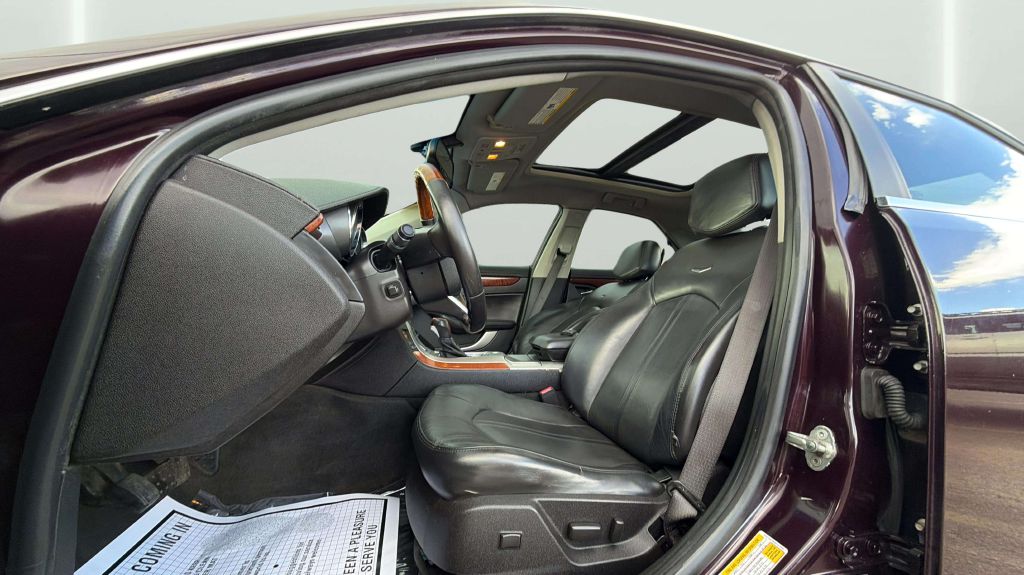 Photo 28 of this CADILLAC CTS
