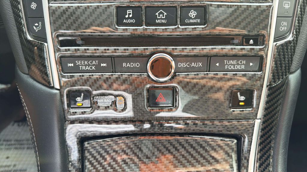 Photo 30 of this INFINITI Q60