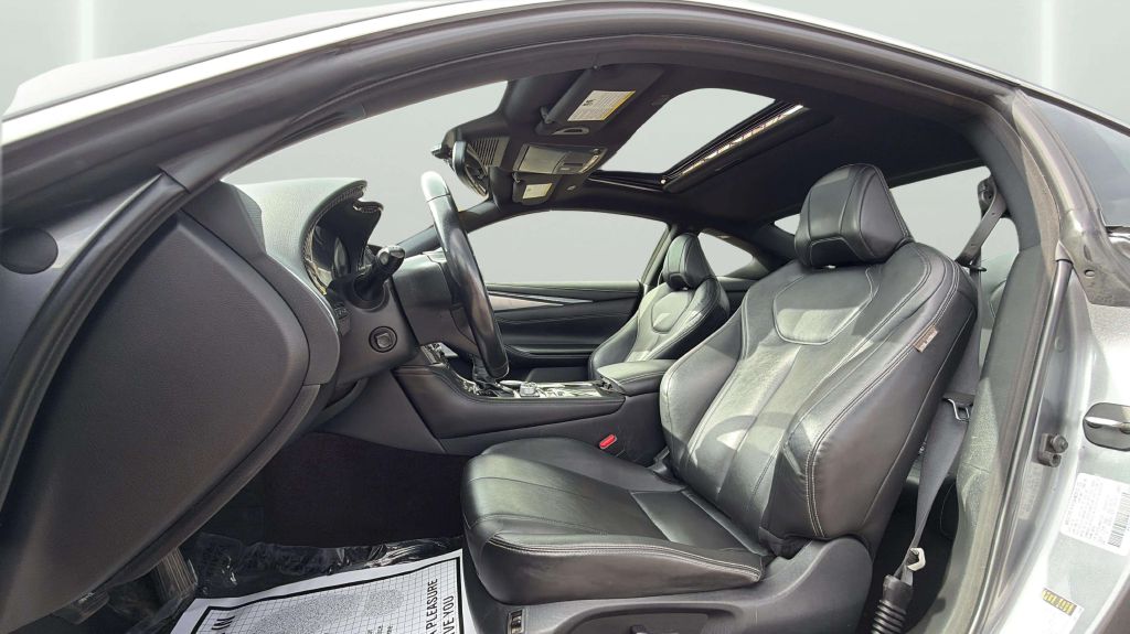 Photo 32 of this INFINITI Q60