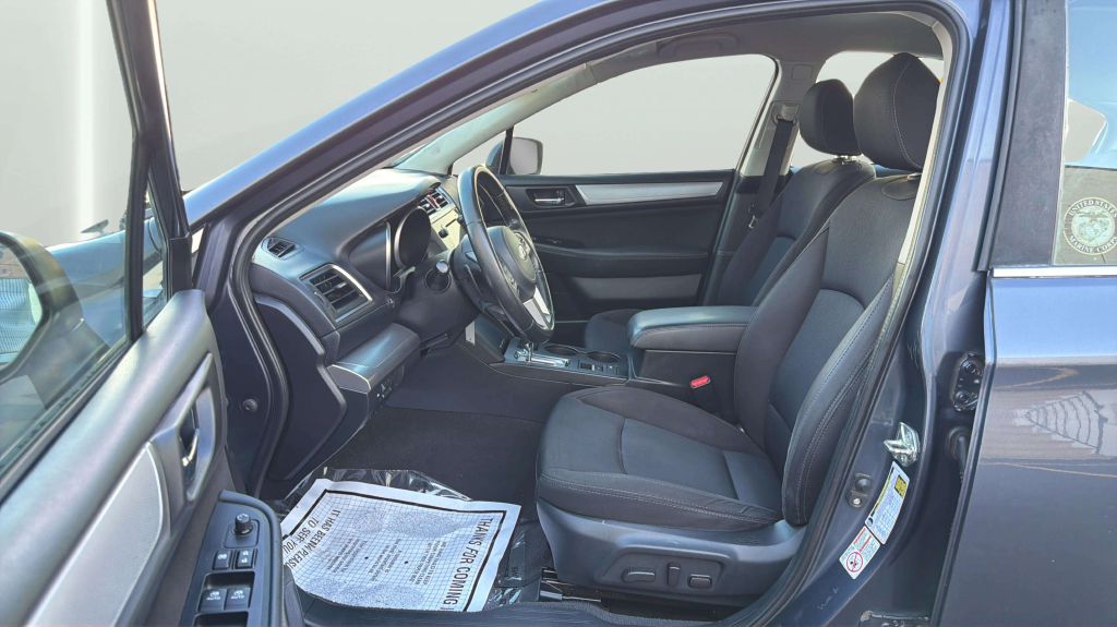 Photo 11 of this SUBARU LEGACY