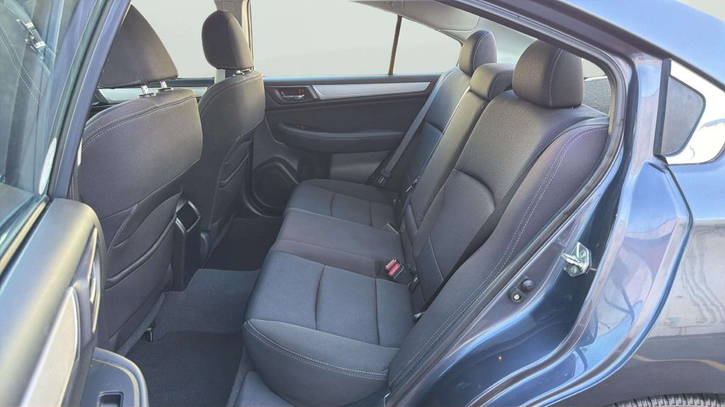 Photo 19 of this SUBARU LEGACY