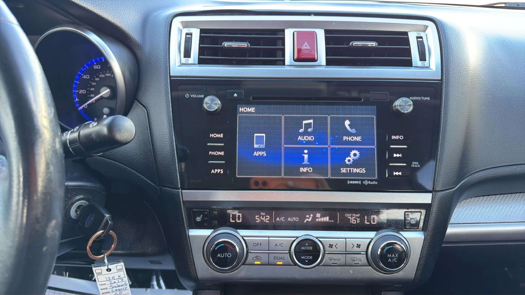 Photo 21 of this SUBARU LEGACY