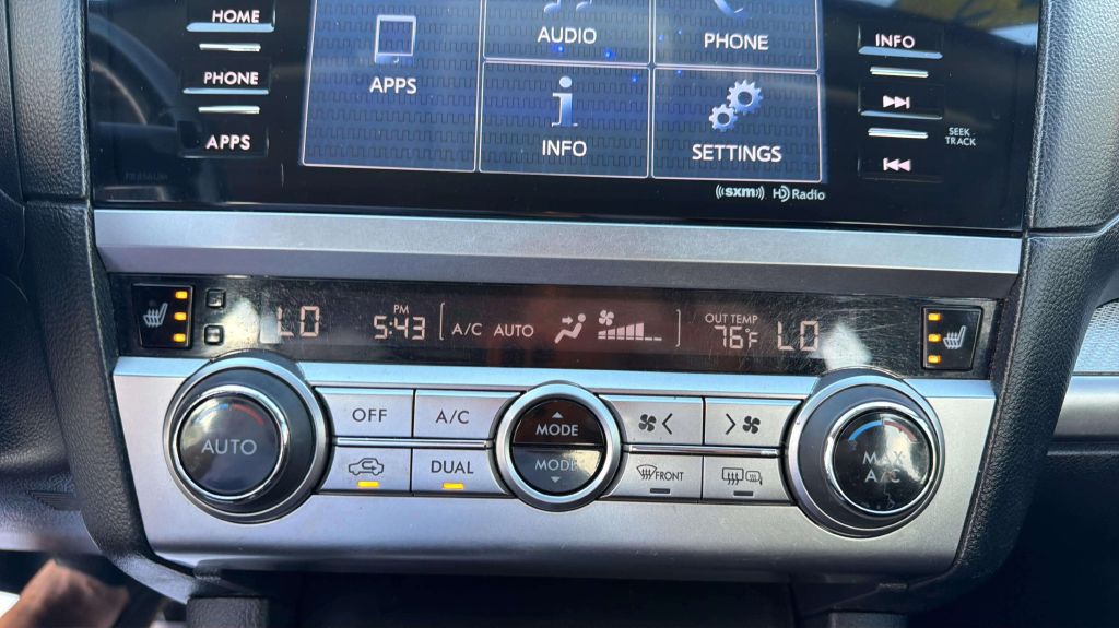 Photo 26 of this SUBARU LEGACY
