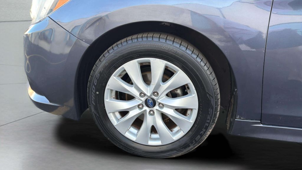 Photo 32 of this SUBARU LEGACY
