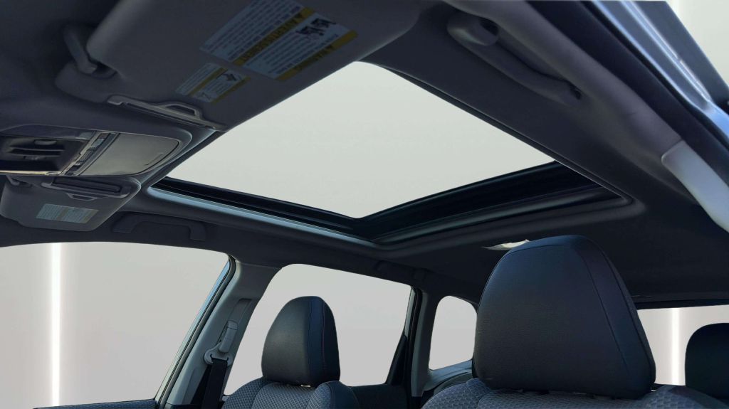 Photo 19 of this SUBARU FORESTER