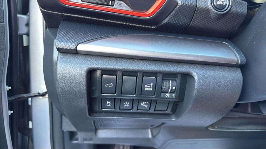 Photo 28 of this SUBARU FORESTER