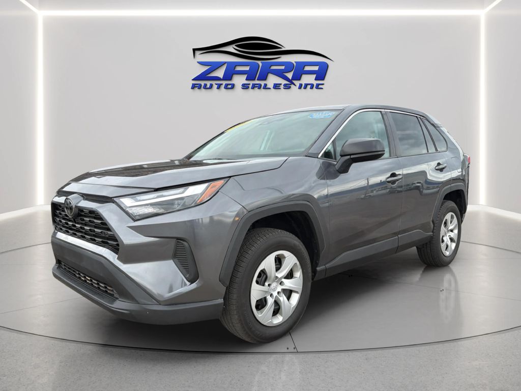 Photo 3 of this TOYOTA RAV4