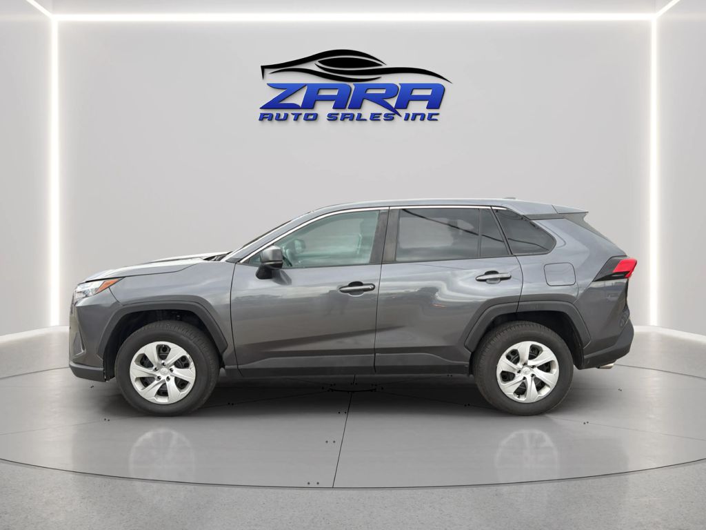 Photo 4 of this TOYOTA RAV4