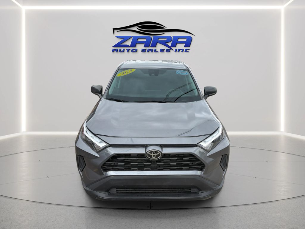 Photo 10 of this TOYOTA RAV4