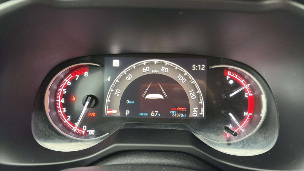Photo 24 of this TOYOTA RAV4