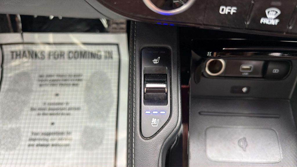 Photo 29 of this KIA TELLURIDE