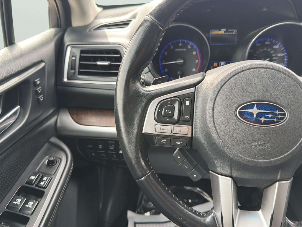 Photo 25 of this SUBARU OUTBACK