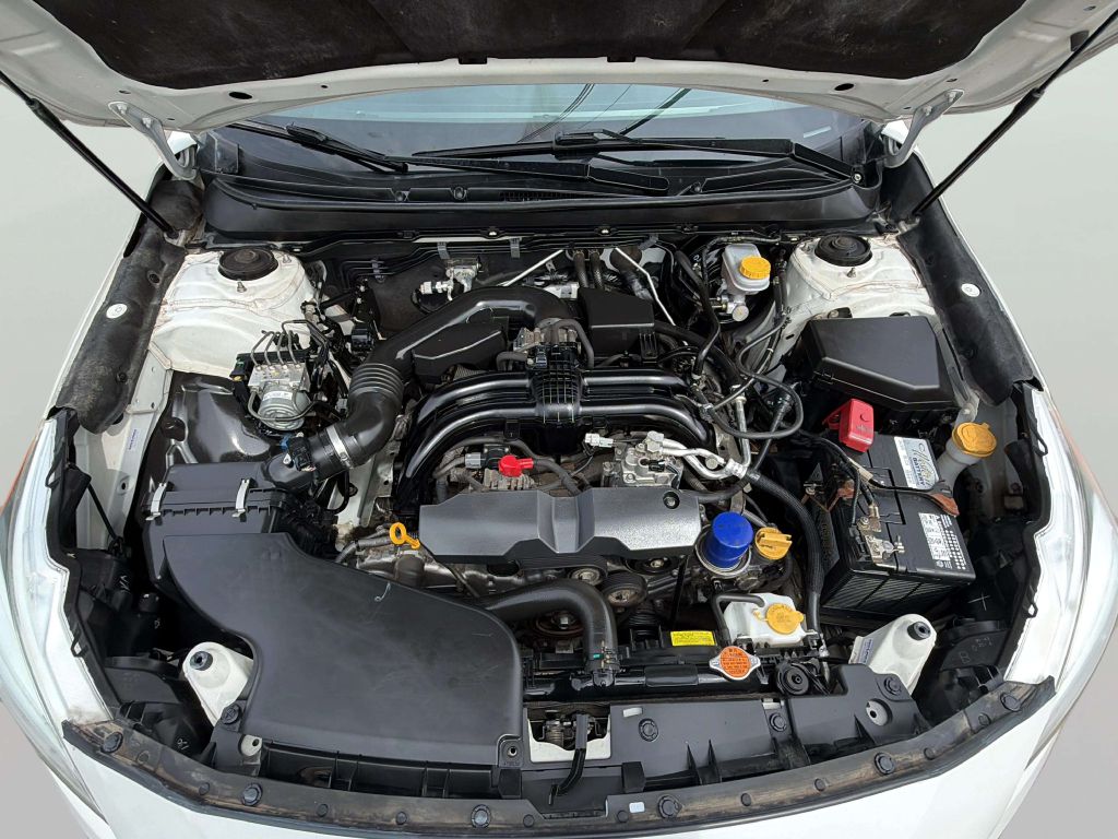 Photo 31 of this SUBARU OUTBACK